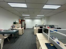 Sunshine Plaza (D7), Office #528833111